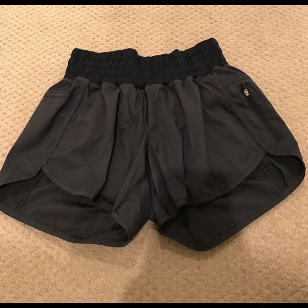 Lululemon Black tracker shorts